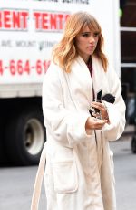 SUKI WATERHOUS Out in New York 02/03/2017