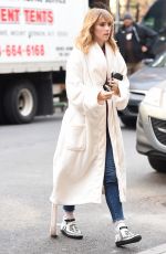 SUKI WATERHOUS Out in New York 02/03/2017