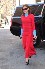 VICTORIA BECKHAM Arrives Back to Her Hotel in New York 02/06/2017