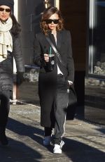 VICTORIA BECKHAM Out and About in New York 02/10/2017