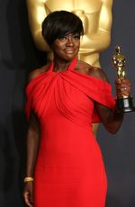 VIOLA DAVIS at 89th Annual Academy Awards in Hollywood 02/26/2017