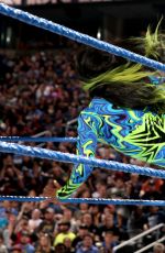 WWE - Elimination Chamber 2017