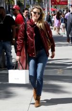 ALI LARTER Shopping in Beverly Hills 03/06/2017