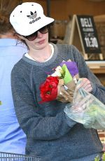 ANNE HATHAWAY Out Shopping Goes Flower in Beverly Hills 03/24/2017