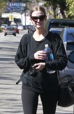 ASHLEE SIMPSON Leave a Gym in Studio City 03/09/2017