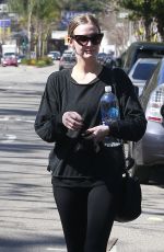 ASHLEE SIMPSON Leave a Gym in Studio City 03/09/2017