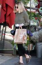 ASHLEY BENSON Shopping at Grocery Store in West Hollywood 03/23/2017