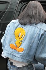 BELLA HADID in Jeans Leaves Her Apartment in New York 03/18/2017 - superiorpics celebrity forums