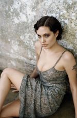 Best from the Past - ANGELINA JOLIE for People Magazine, May 1998