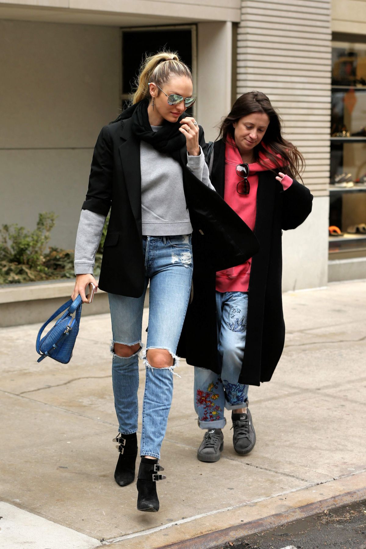 CANDICE SWANEPOEL In Ripped Jeans Out Shopping In New York 03 24 2017 candice-swanepoel-in-ripped-jeans-out-shopping-in-new-york-03-24-2017