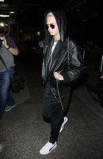 CARA DELEVINGNE Arrives at LAX Airport in Los Angeles 03/26/2017