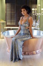 CHLOE KHAN on the Set of a Photoshoot 03/10/2017