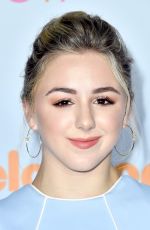 CHLOE LUKASIAK at Nickelodeon 2017 Kids