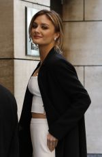 CHRISTINE EVANGELISTA Arrivees at Four Seasons Hotel in New York 03/02/2017