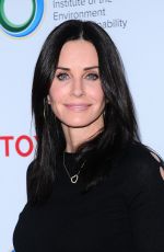 COURTENEY COX at UCLA Celebrates Innovators for a Healthy Planet 03/13/2017