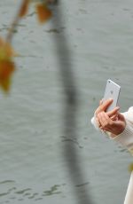 DOUTZEN KROES on the Set of L