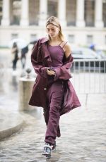 HAILEY BALDWIN Arrives at Elie Saab Fashion Show in Paris 03/04/2017