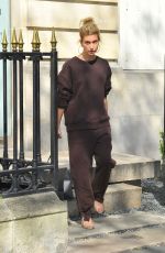 HAILEY BALDWIN Out Shopping in Paris 03/27/2017