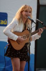 HAILEY KNOX Performs at 2017 Miami Open 03/24/2017