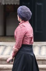 HAYLEY ATWELL on the Set of Howard