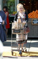 HELENA BONHAM CARTER Shopping at Bristol Farms in West Hollywood 03/08/2017