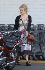 HELENA BONHAM CARTER Shopping at Bristol Farms in West Hollywood 03/08/2017
