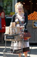 HELENA BONHAM CARTER Shopping at Bristol Farms in West Hollywood 03/08/2017
