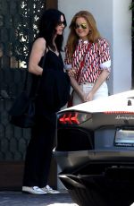 ISLA FISHER and COURTENEY COX Out for Lunch in West Hollywood 03/08/2017