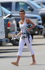 JADA PINKETT SMITHH Arrives at a Gym in Hawaii 02/28/2017