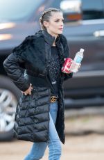 JAIME KING on the Set of Ocean Eight
