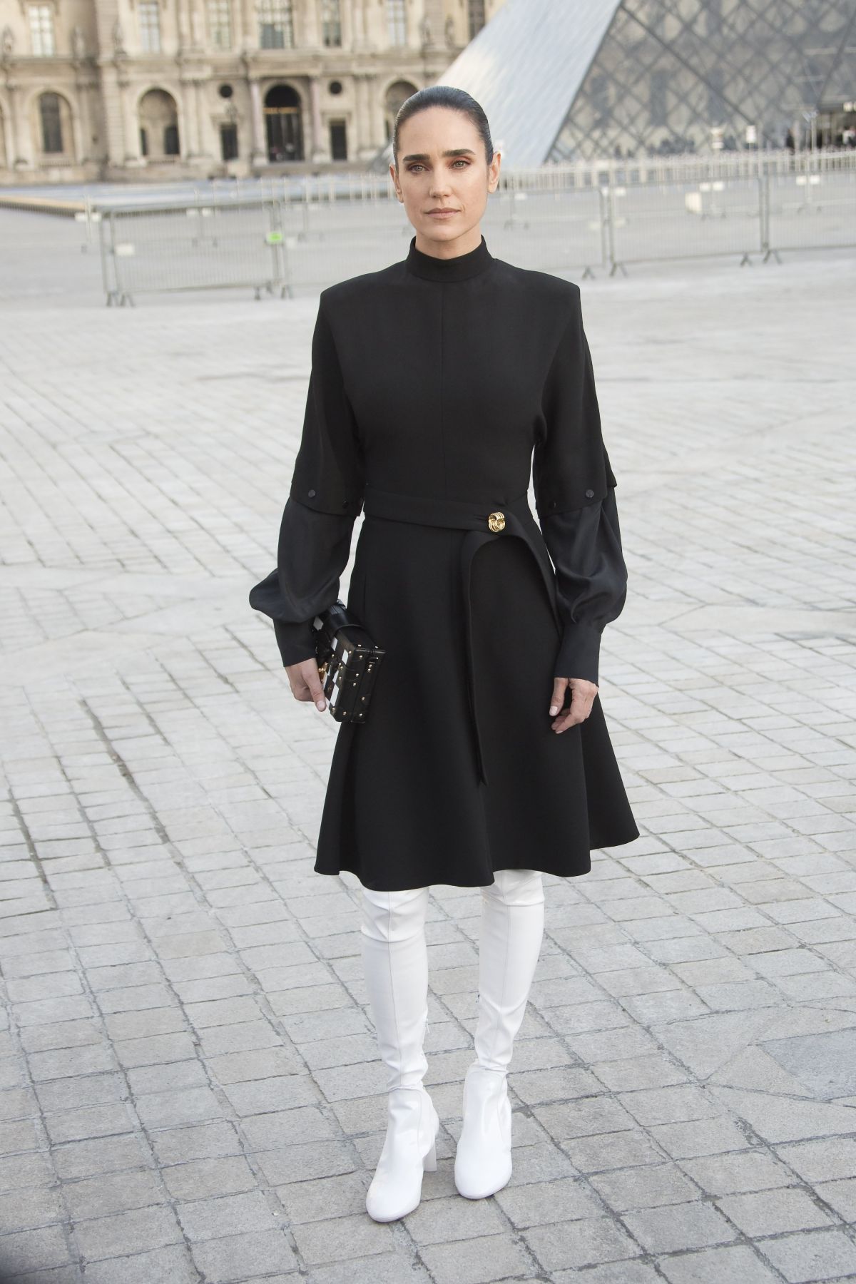 JENNIFER CONNELLY at Chanel Fashion Show in Paris 03/07/2017 JENNIFER CONNELLY at Chanel Fashion Show in Paris 03/07/2017