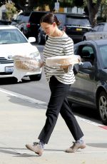 JENNIFER GARNER at a Church in Brentwood 03/05/2017