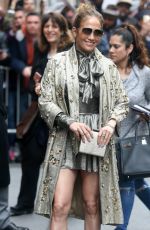 JENNIFER LOPEZ Leave 