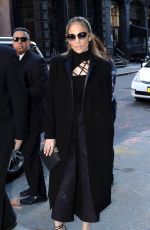JENNIFER LOPEZ Leaves Her Apartment in New York 03/03/2017