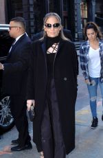 JENNIFER LOPEZ Leaves Her Apartment in New York 03/03/2017