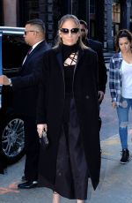 JENNIFER LOPEZ Leaves Her Apartment in New York 03/03/2017