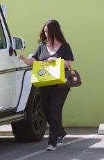 JENNIFER LOVE HEWITT Out and About in Los Angeles 03/06/2017