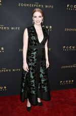 JESSICA CHASTAIN at Zoo Keeper