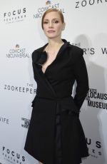 JESSICA CHASTAIN at Zoo Keeper