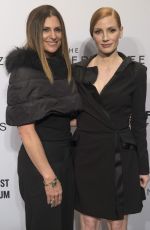 JESSICA CHASTAIN at Zoo Keeper