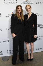 JESSICA CHASTAIN at Zoo Keeper
