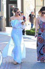 KARA DEL TORO and ELLIE GONSALVES Out Shopping in Los Angeles 03/29/2017