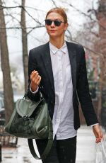 KARLIE KLOSS Out in New York 03/28/2017