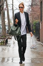 KARLIE KLOSS Out in New York 03/28/2017