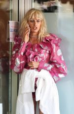 KAROLINA KURKOVA on the Set of Harper