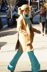 KATE HUDSON Arrives at Her Hotel in New York 03/29/2017