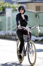 KATE HUDSON Out for a Bike Ride in Brentwood 03/01/2017