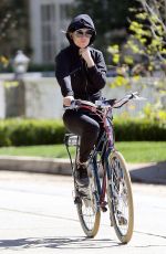 KATE HUDSON Out for a Bike Ride in Brentwood 03/01/2017