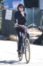 KATE HUDSON Out for a Bike Ride in Brentwood 03/01/2017
