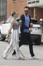 KATE HUDSON Out for Lunch in Pacific Palisades 03/19/2017